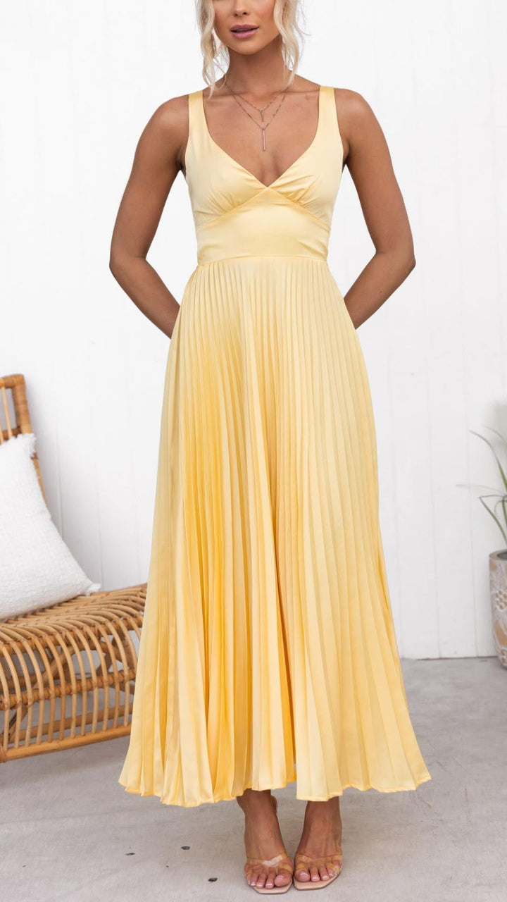 Aby - Maxi-robe jaune plissée décolletée en V